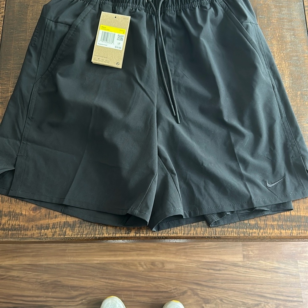 Nike Men’s Black Athletic Shorts